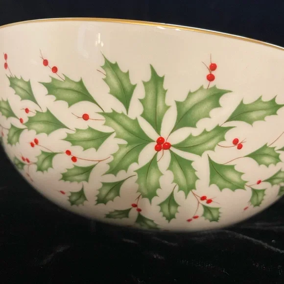Lenox Holiday Sentiment Bowl - Green and Red Design - Picture 3 of 7
